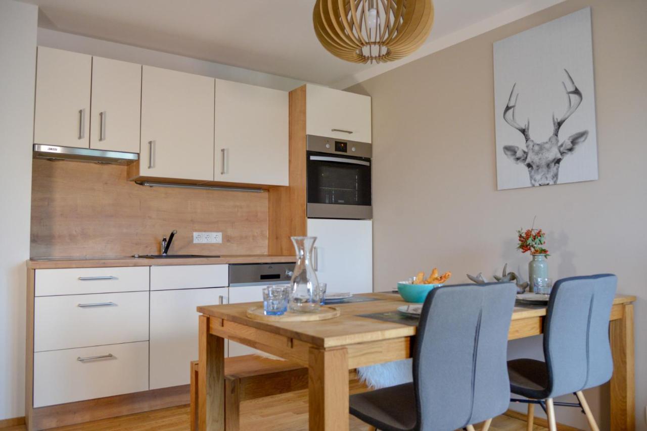 Alpine Appartement Top 8 by AA Holiday Homes Tauplitz Buitenkant foto